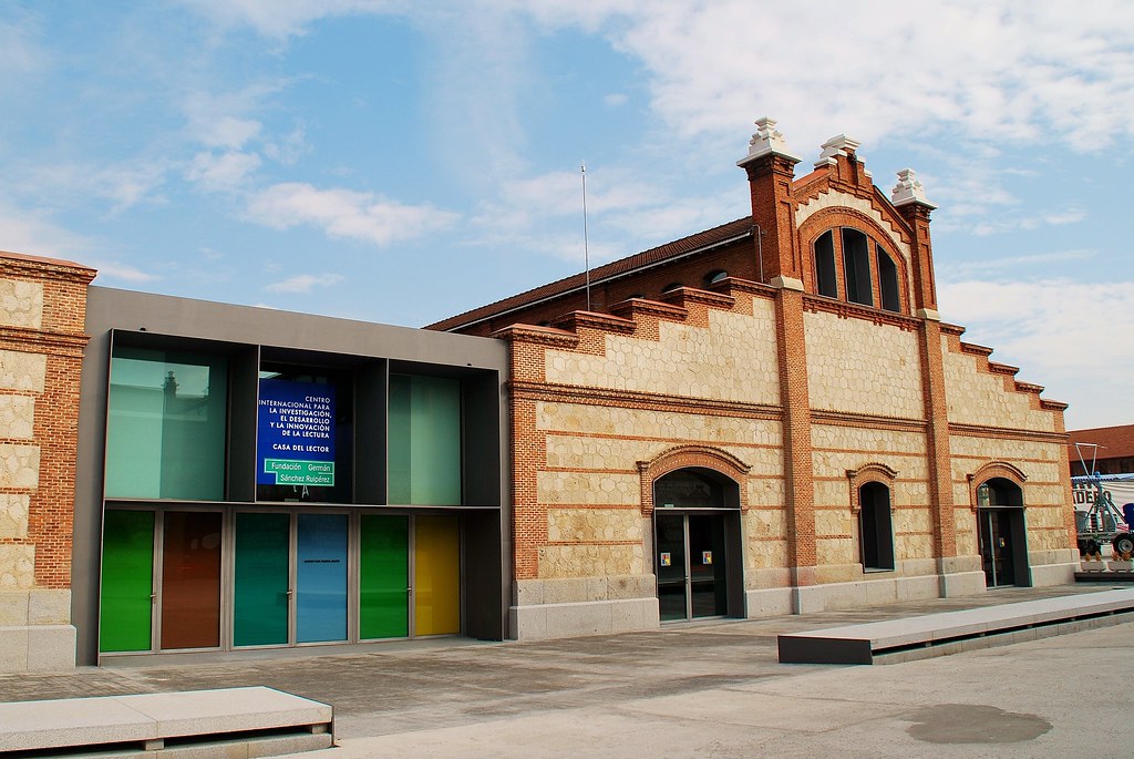 Casa del lector de FGSR en Matadero Madrid